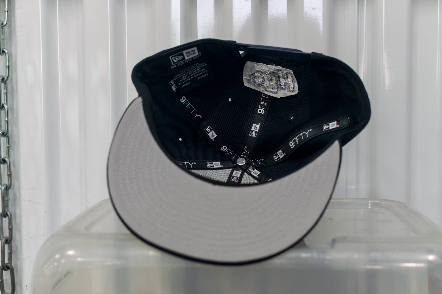 The Running Hot White Prevost X3-45 "NEW ERA" Snapback